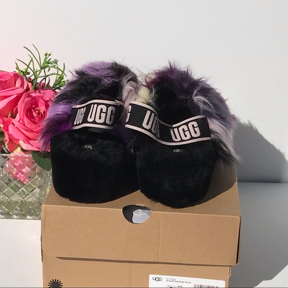 UGG Fluff Yeah Slide Tie Dye - Picture 4 of 8